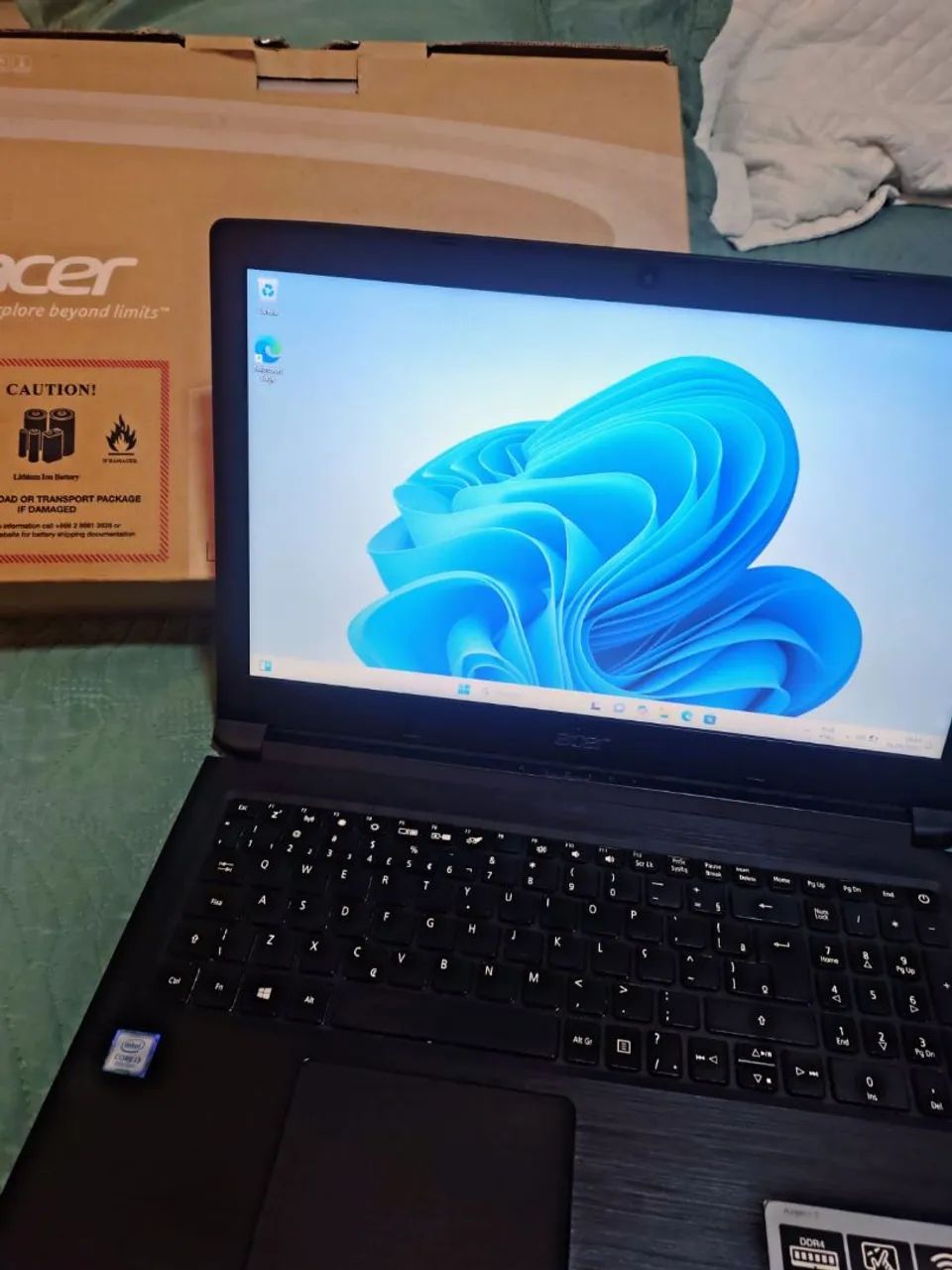 Notebook Acer Core i3 8 geração com SSD 