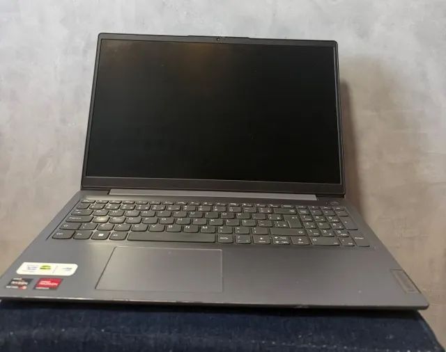 Notebook Lenovo Ideapad 3 - Foto 2