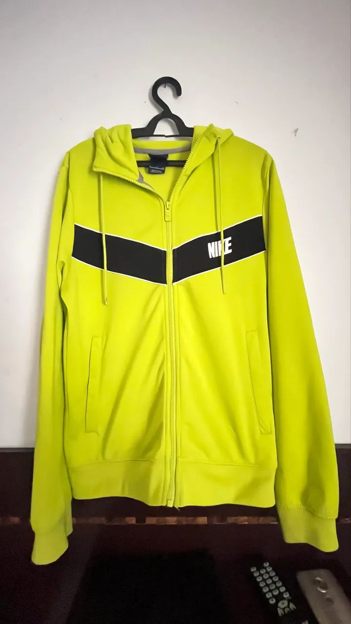 Blusa Nike original tamanho (P)