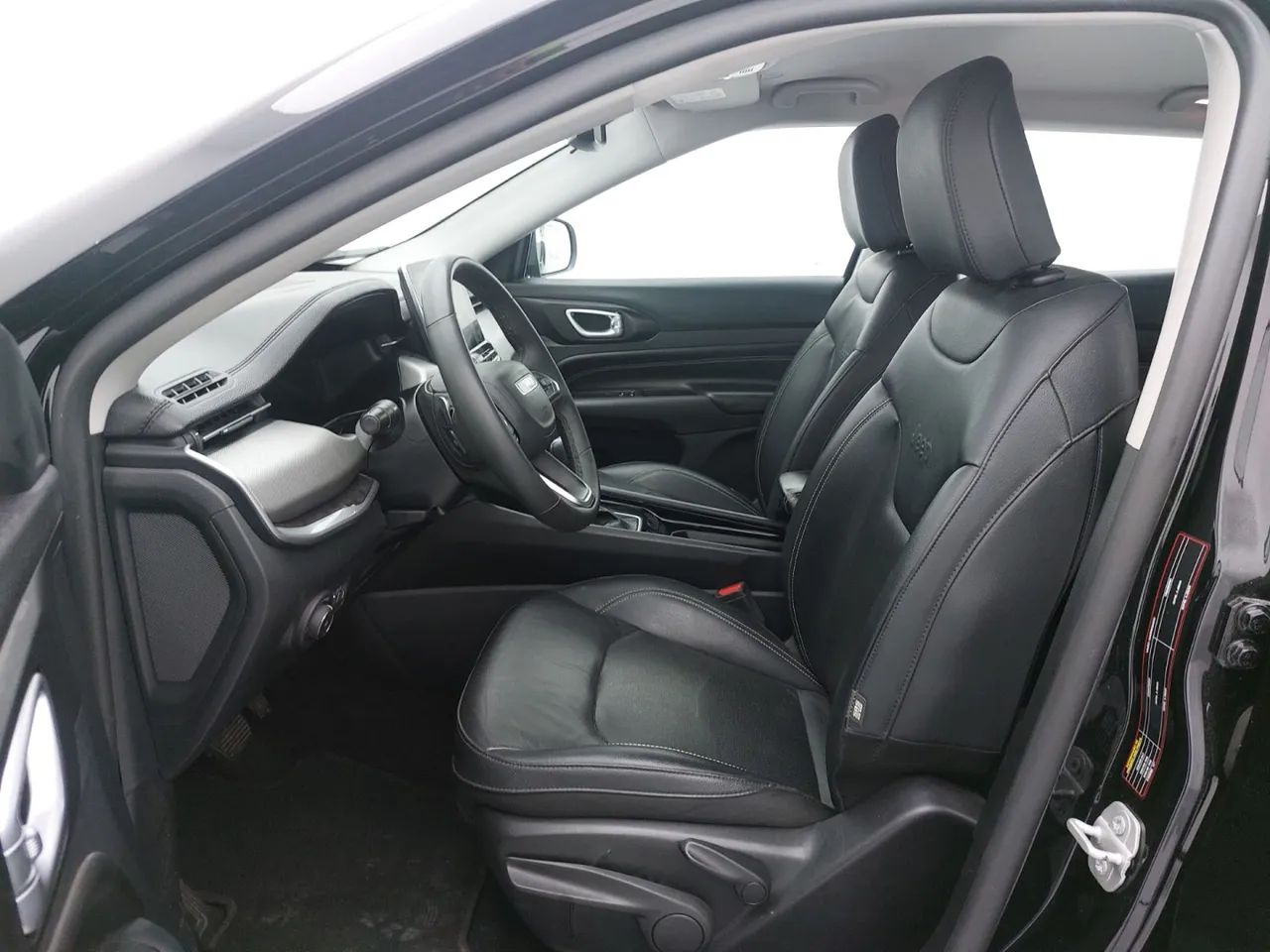 Jeep Compass LONG. T270 1.3 TB 4x2 Flex Aut., foto 16 de 18