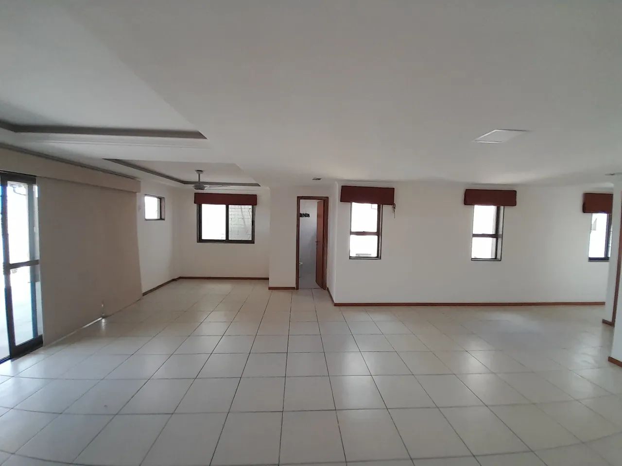 Imóvel para venda com 220 metros quadrados com 3 quartos