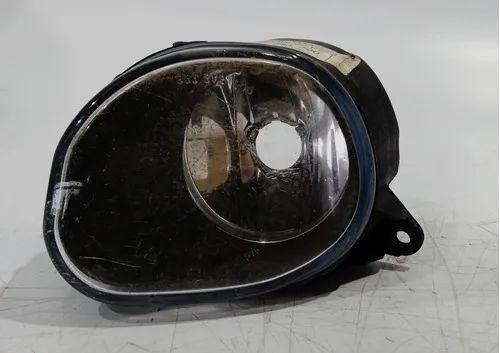 Farol De Milha Direito Audi A6 2000 - 2005 / Avaria