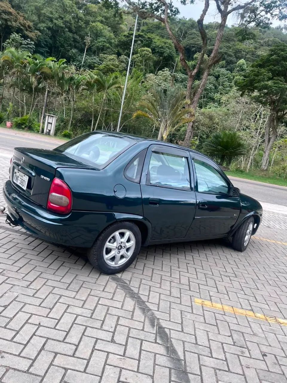 Chevrolet Corsa Corsa Sedan GLS 1.6 MPFI 4p 1997