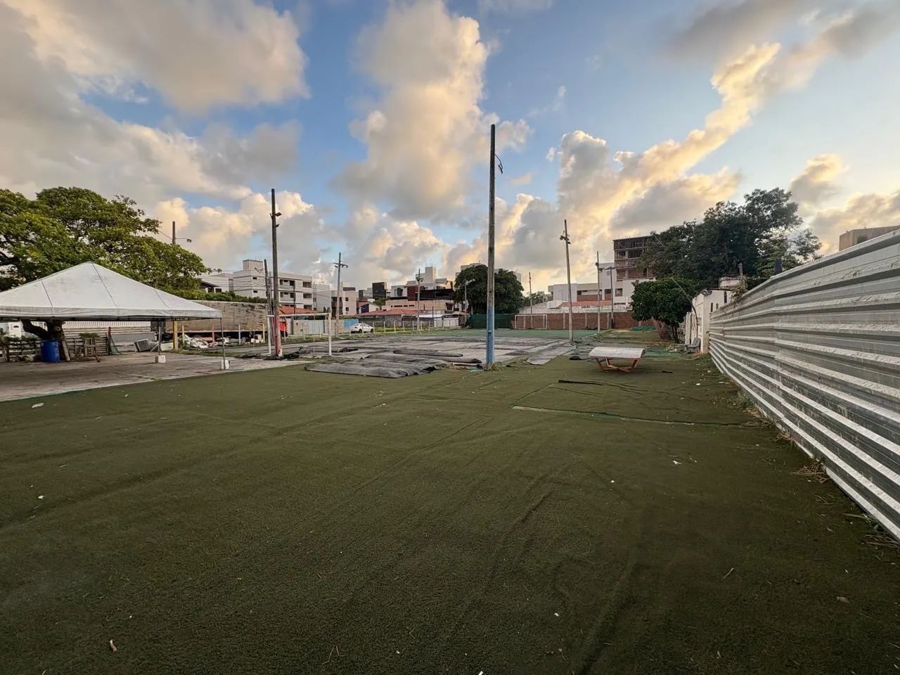Aluga-se Terreno no Bessa - 1.620 m2 - Foto 2