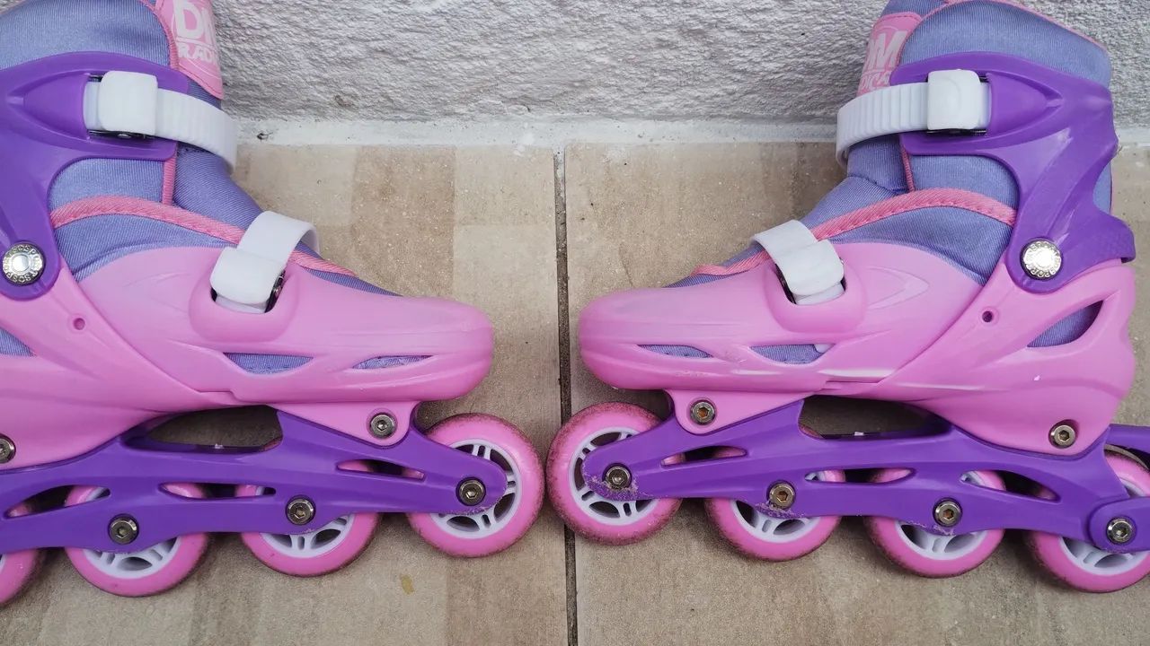 Vendo patins completo Dm Toys - Foto 5