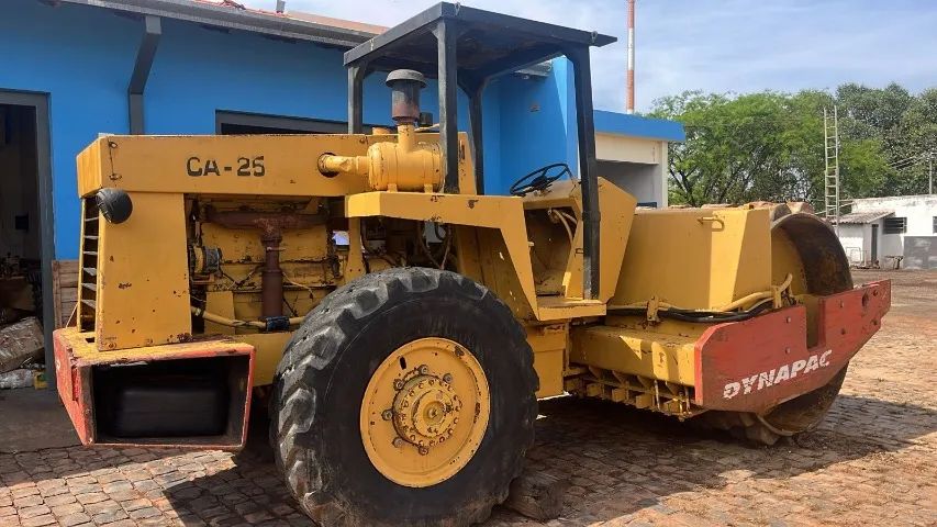 ROLO COMPACTADOR DYNAPC CA25 ANO 1986  (REVISADO ) - Foto 2
