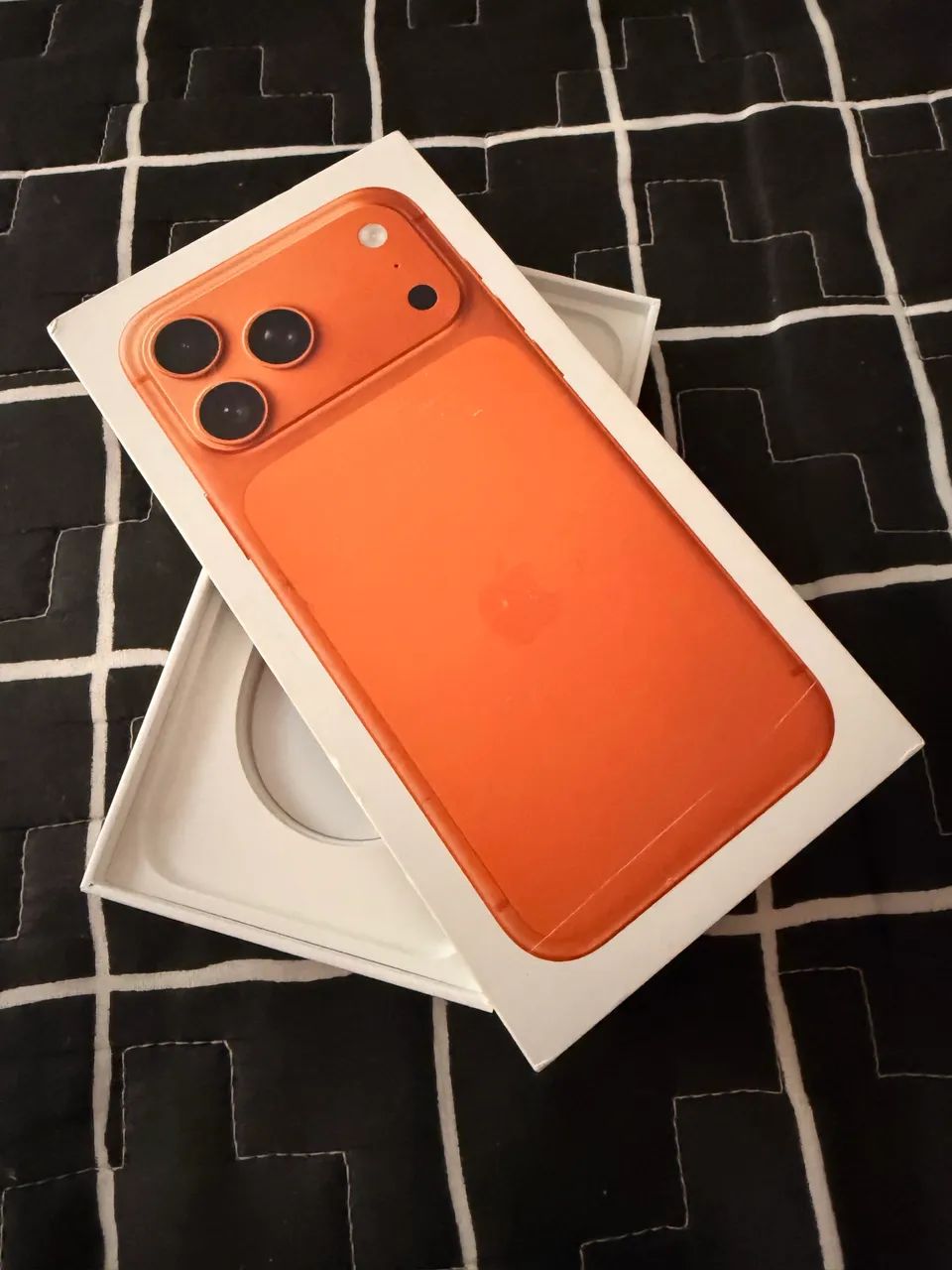 CAIXA Iphone 17 Pro Max Laranja 