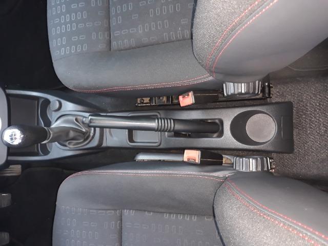 Sandero vibe 1.6 - Foto 12