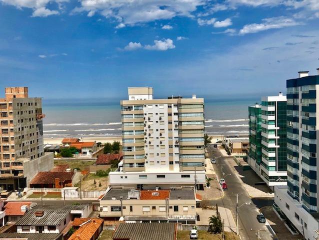 No último andar em frente à praça! - Foto 4