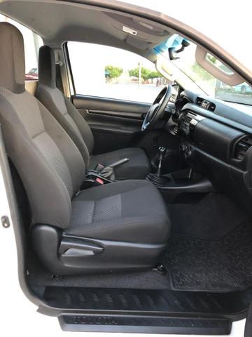 Toyoto hilux cs ano/2017 - Foto 11