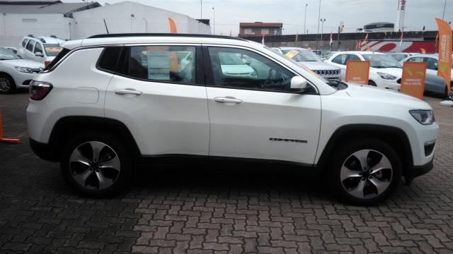 JEEP COMPASS 2018/2018 2.0 16V FLEX LONGITUDE AUTOMÁTICO - Foto 3