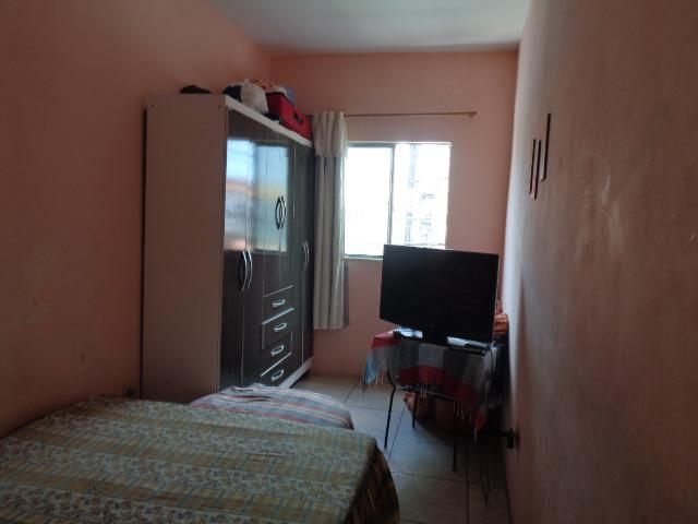 Ótima localização -Casa 2/4, 1º andar ,cobertura, Aceita financiamento Estudamos Proposta - Foto 3