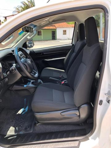 Toyoto hilux cs ano/2017 - Foto 9