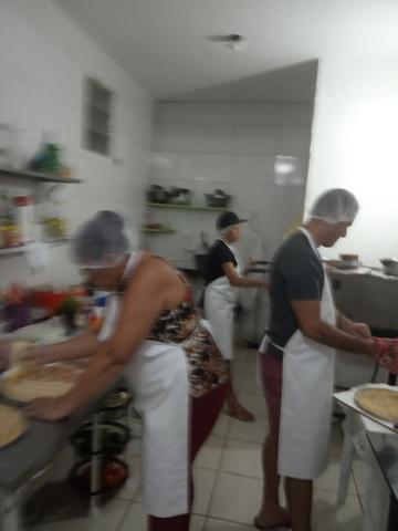 Vende-se Pizzaria delivery toda pronta em Abrantes!