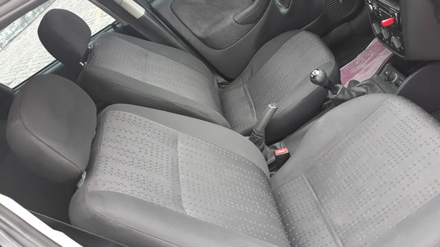 Vendo: CORSA HATCH 1.4COMPLETO - Foto 17