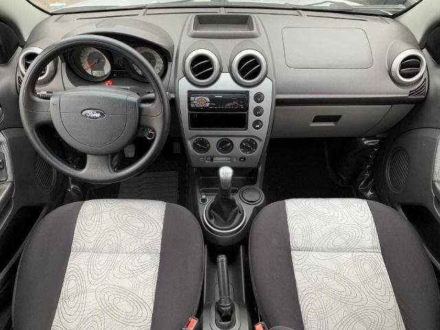 Ford Fiesta Sedan 1.6 Class 2010 Completo - Foto 7