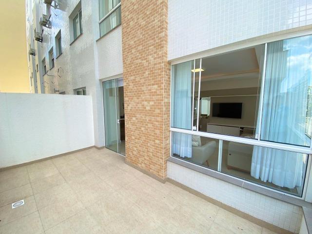 Apartamento três dormitórios decorado com terraço - Foto 7