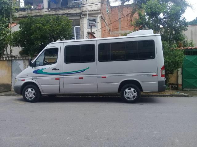 van 2006 olx