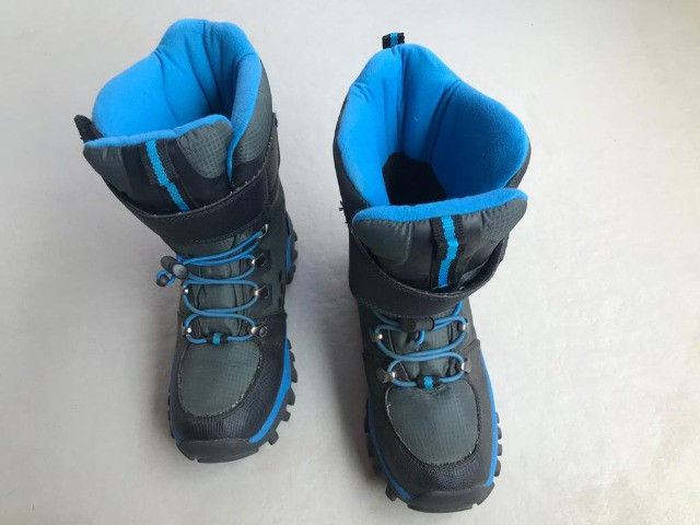 bota infantil para neve