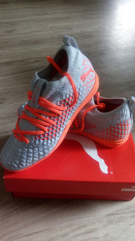 tênis de futsal puma