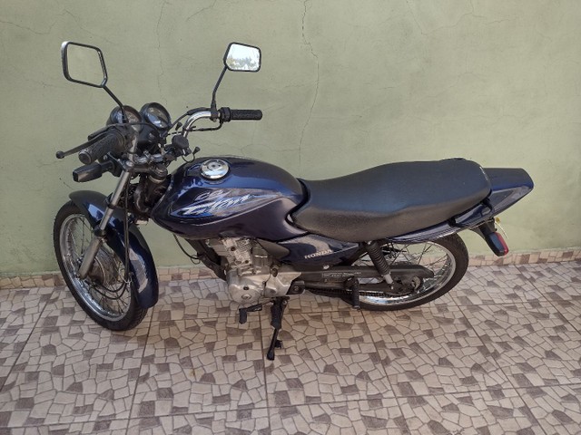 TITAN 125