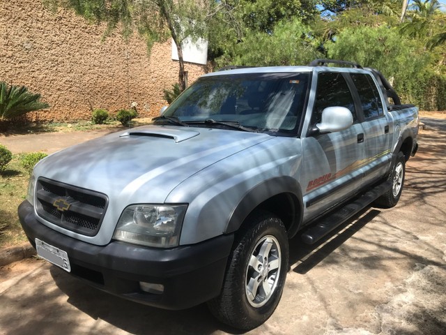 GM S10 RODEIO 2.8 4X4 DIESEL CD