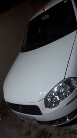 FIAT SIENA 2009. R$ 22.000