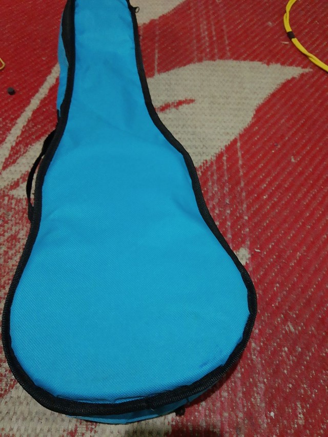Ukulele elétrico soprano Ac troca  - Foto 4