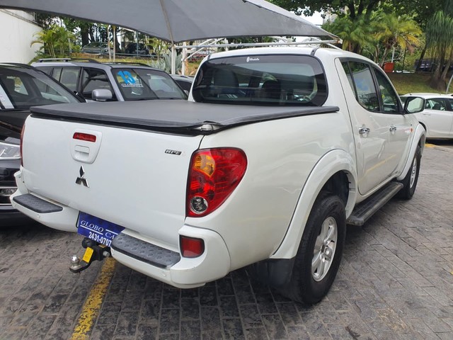 L200 triton hpe 2013 diesel 4x4 blindada ipva 2023 pago