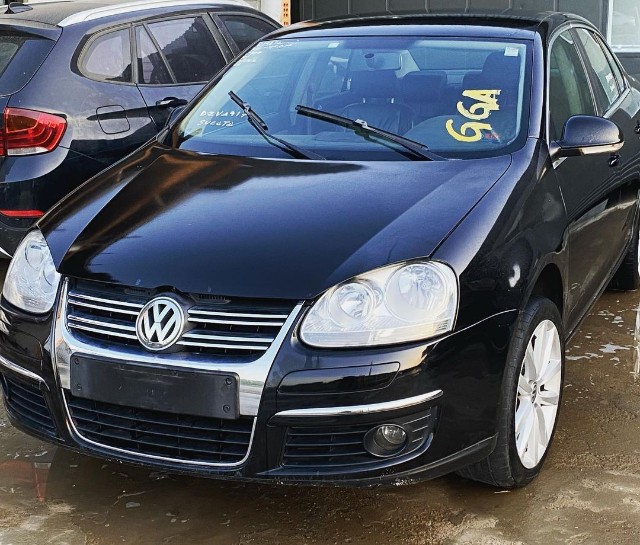 Jetta 2.5 2010 Farol Motor Porta Airbag Parachoque Capo Lanterna Sucata