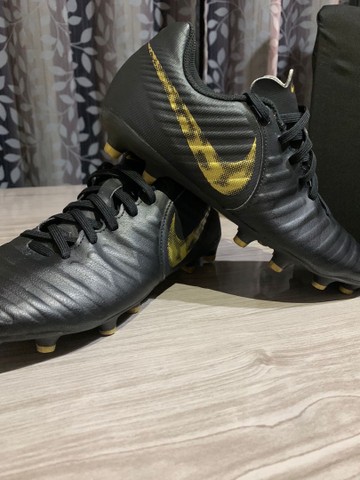chuteira nike 37