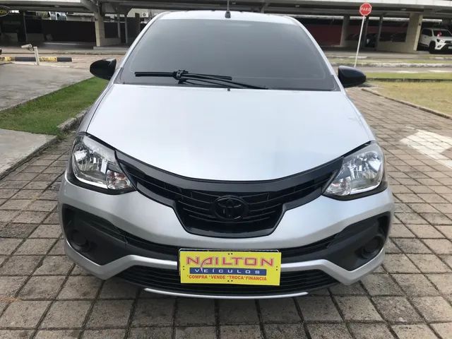 Etios X 1.3 automático 