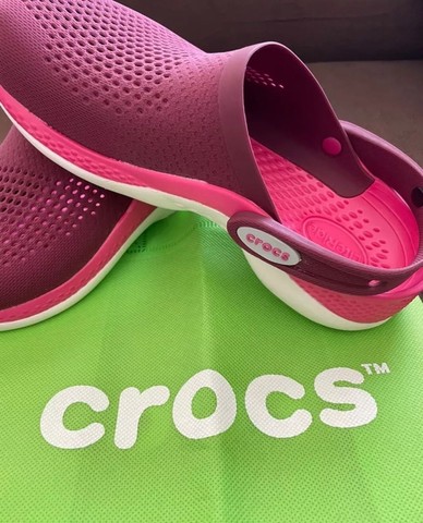 Sandalias crocs feminina | +1815 anúncios na OLX Brasil