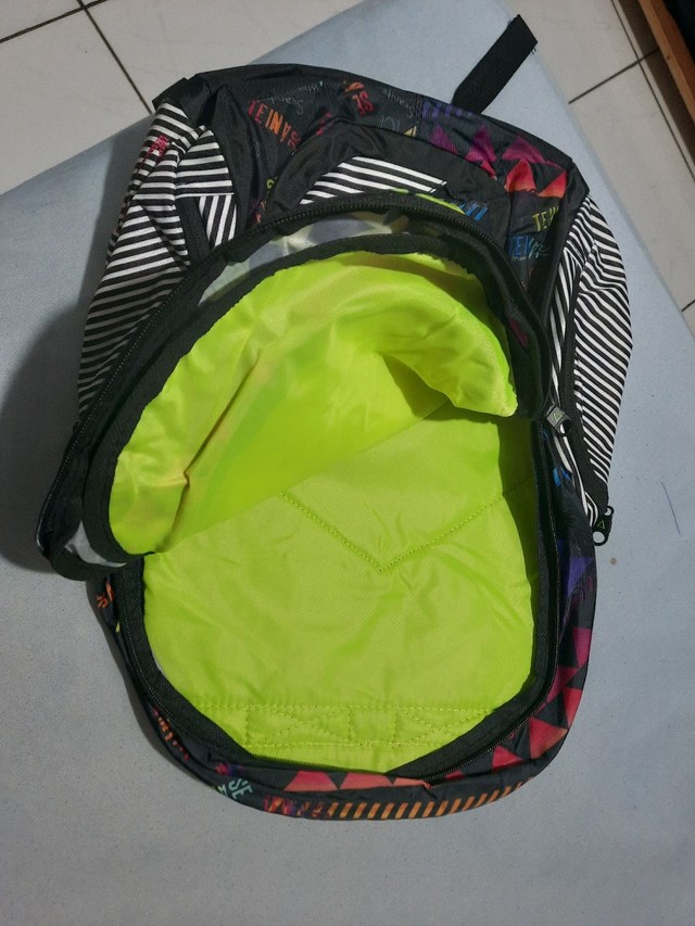 Mochila escolar seanite grande - Foto 3