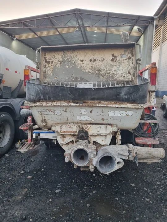 Bomba de concreto Schwing SPL 2000 / Caminhão Ford cargo conjunto 2011/12 - Foto 3