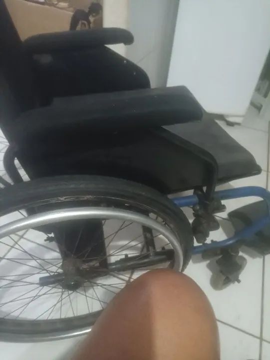 Cadeira de rodas ortobras para cadeirante autónomo e que anda acompanhado  - Foto 2
