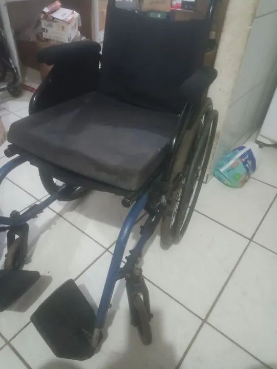 Cadeira de rodas ortobras para cadeirante autónomo e que anda acompanhado  - Foto 6