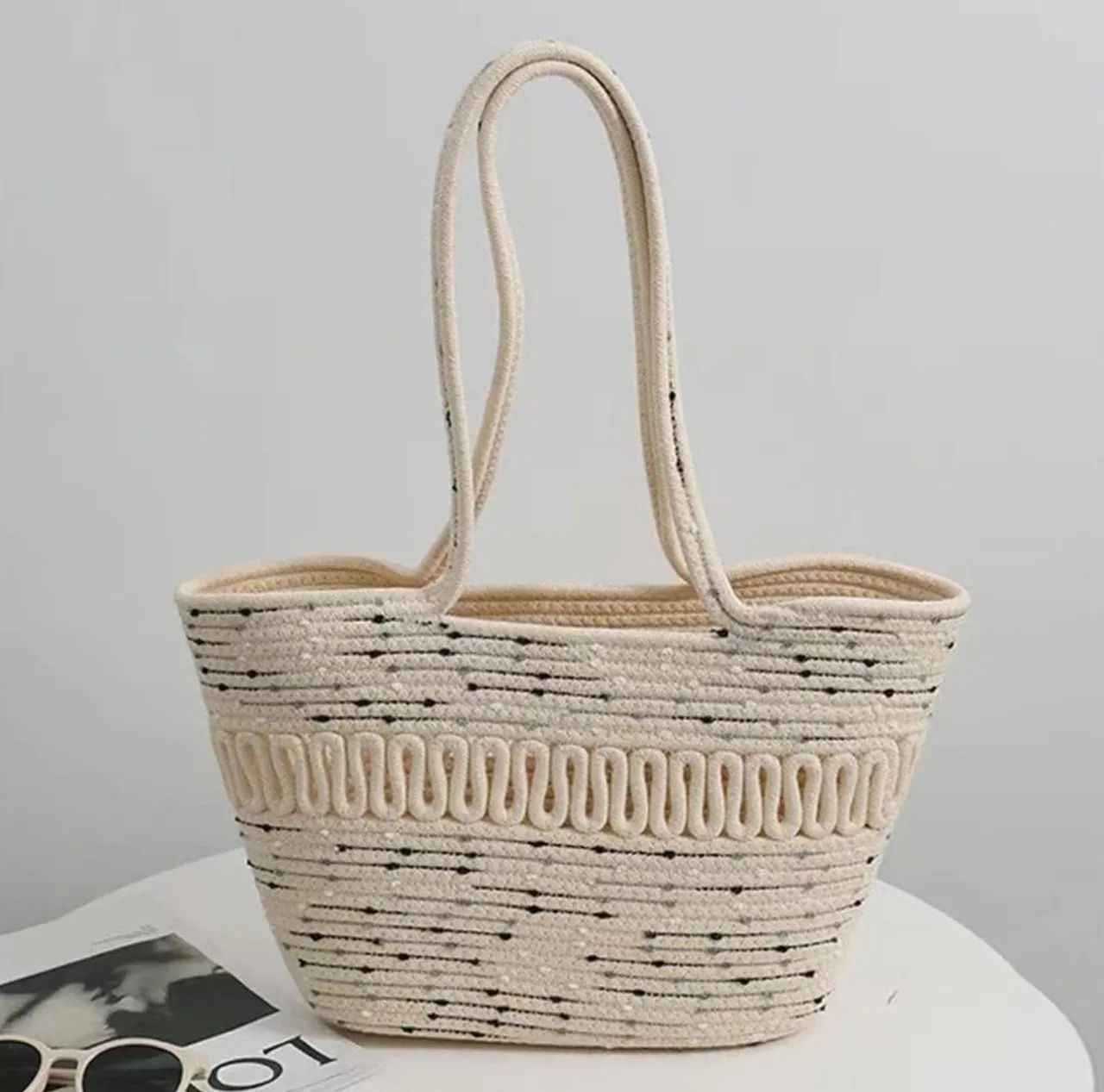 Bolsa elegante feita de cordas de algodão macramé  - Foto 2