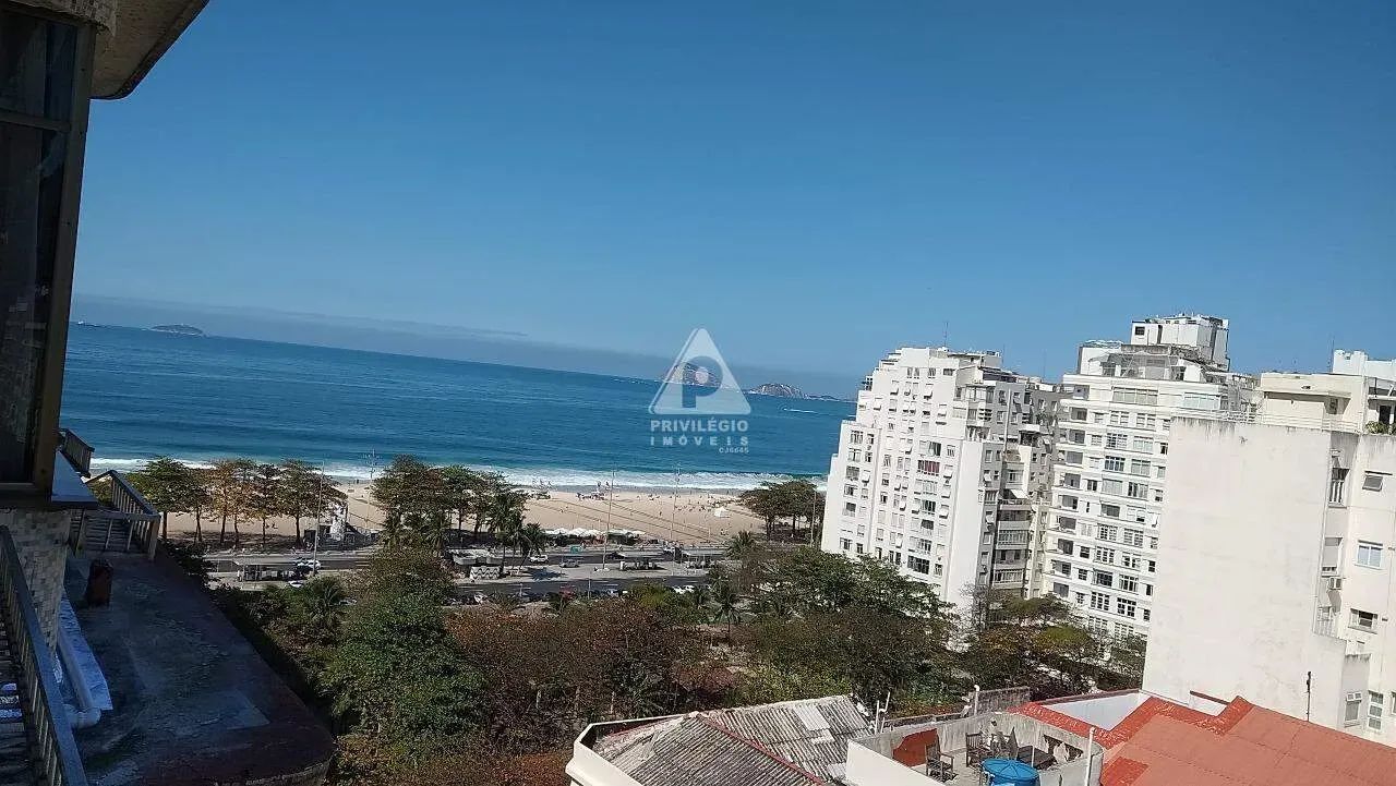 Apartamento 3 quartos, com vaga, mobiliado e vista mar, em Copacabana