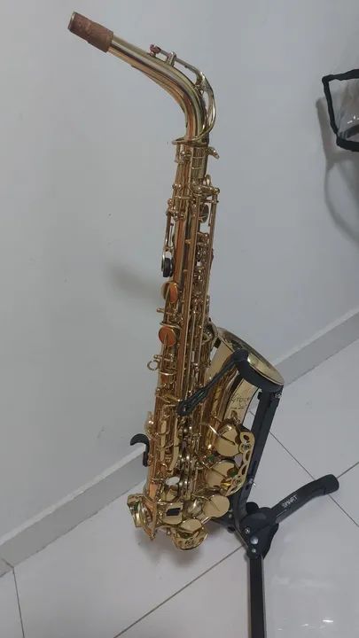 Saxofone Selmer Aristocrat AS600L