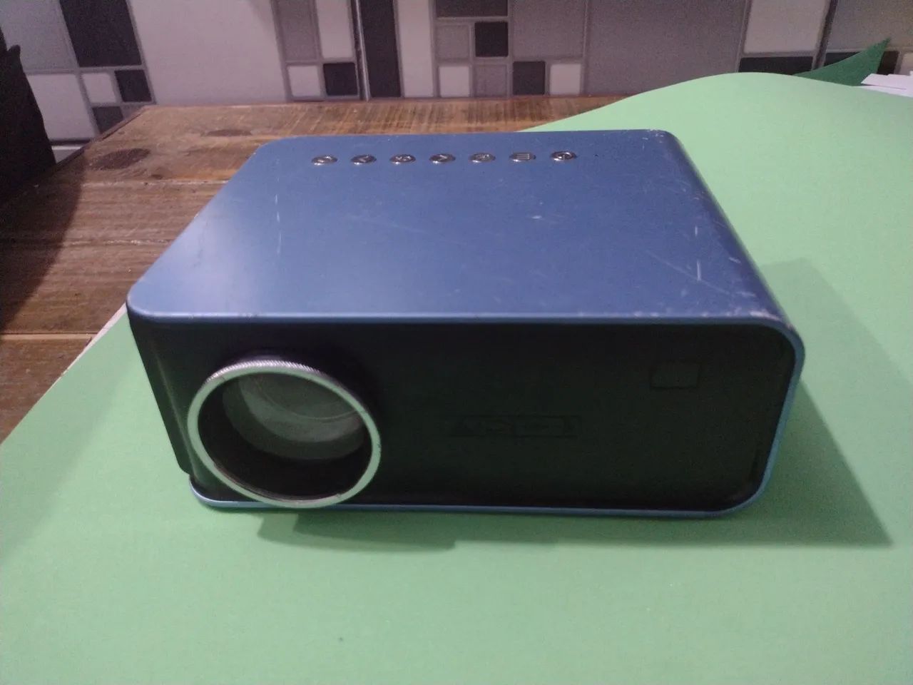 Projetor de Vídeo Portátil