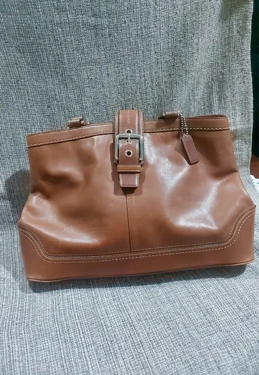 Bolsa Coach de Couro Original Marrom