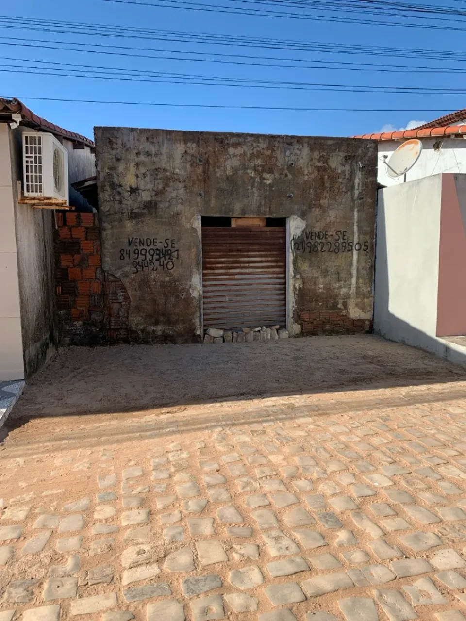 Vende-se terreno