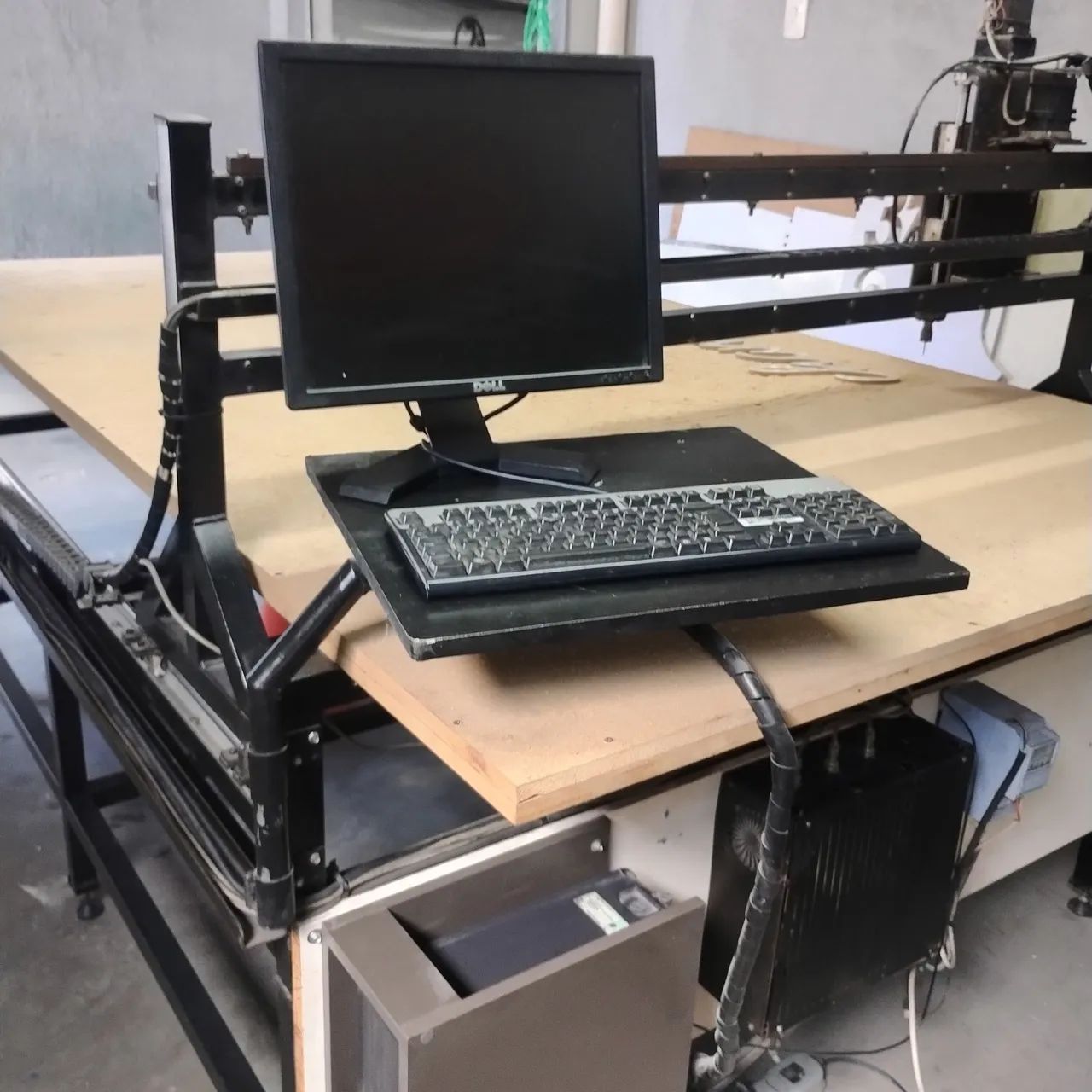 Máquina CNC para produção industrial - Foto 3