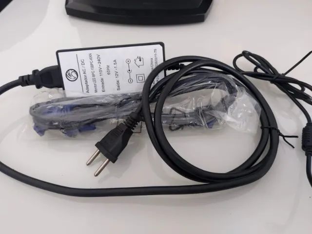 Monitor HD 15,7 pol. HDMI com base 360 - Foto 4