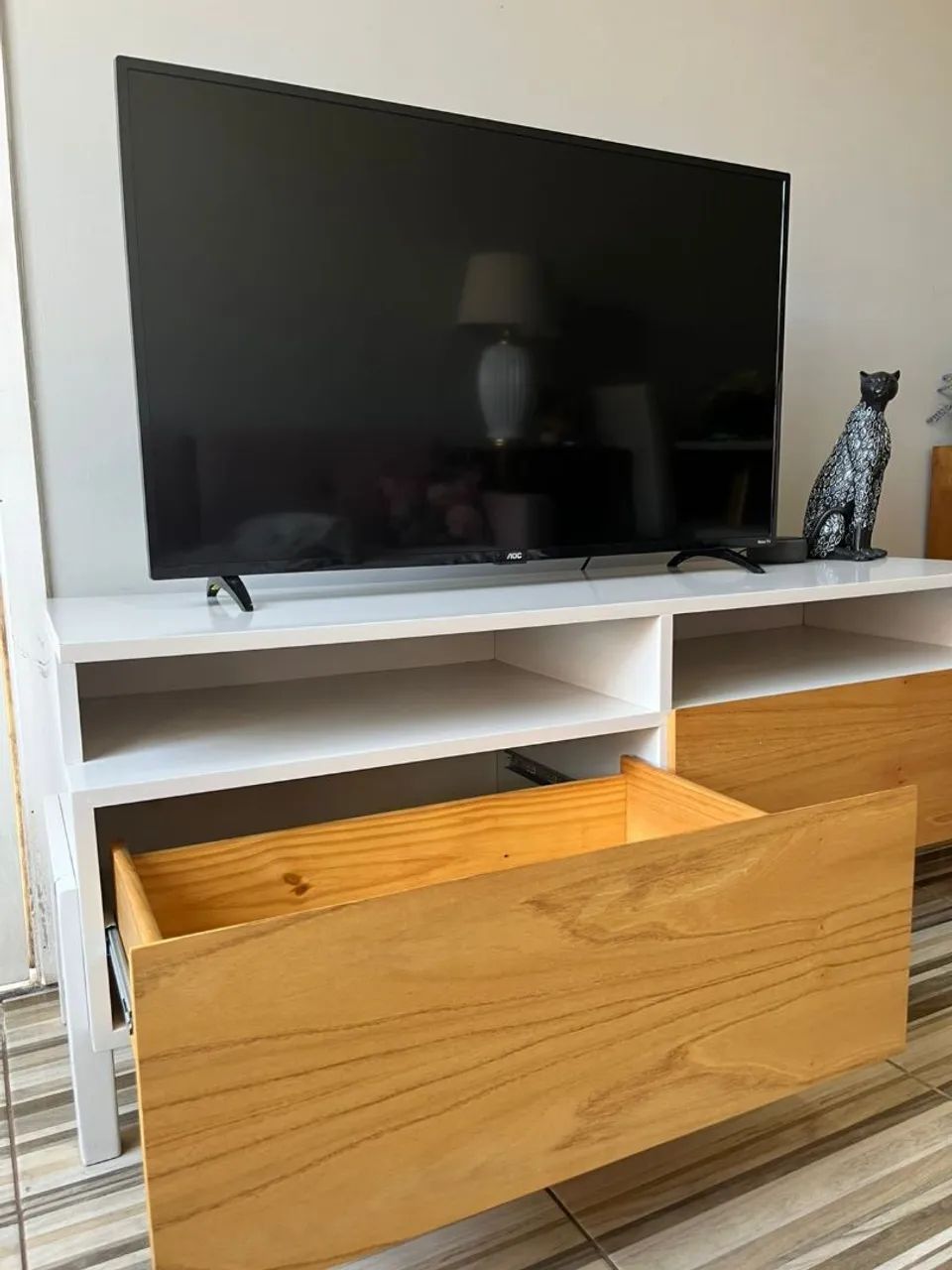 Rack para TV com 2 gavetas - Foto 2