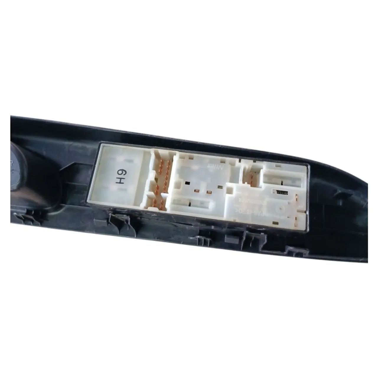 Comando botao vidro diant esquerdo nissan march versa 2015 - Foto 5