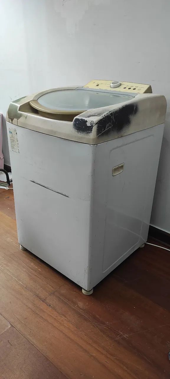 Máquina de Lavar para retirada de Peças