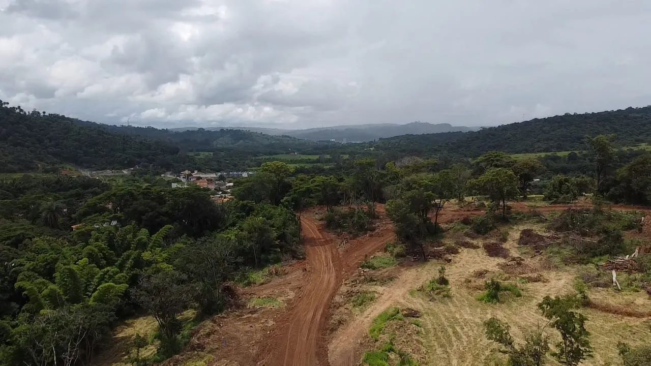 Excelente lote em Pedro Leopoldo, 450m²