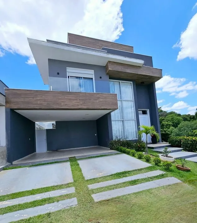 Casa moderna em condomínio fechado com piscina